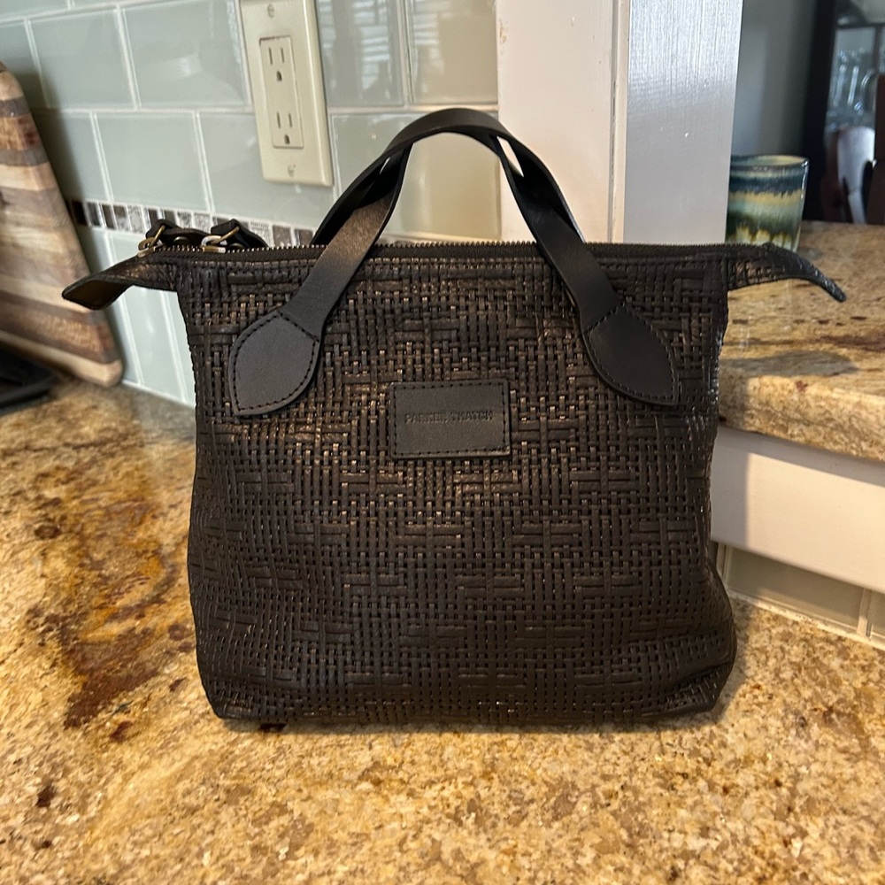 Parker Thatch Charlie (small) Black Basketweave
